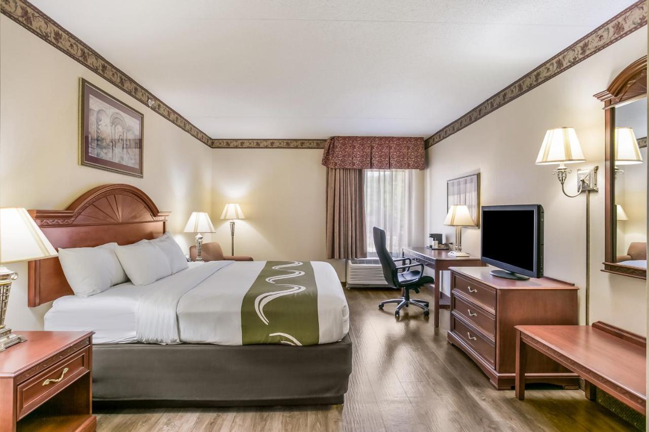 Quality Inn & Suites Bel Air I-95 Exit 77A Екстер'єр фото
