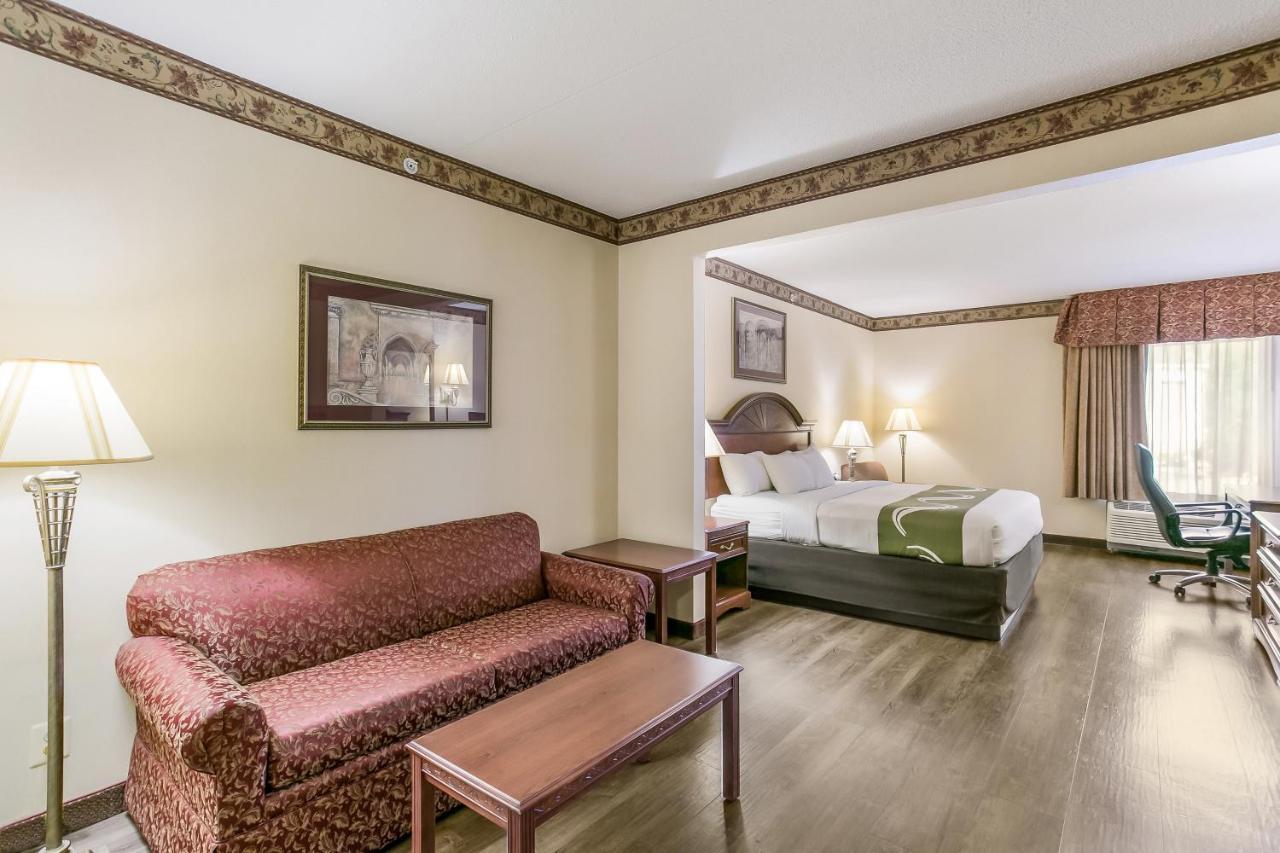 Quality Inn & Suites Bel Air I-95 Exit 77A Екстер'єр фото